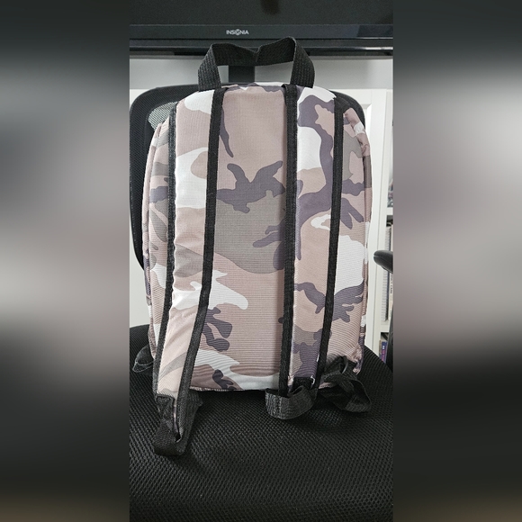 LS2 Helmet Backpack - Picture 3 of 5